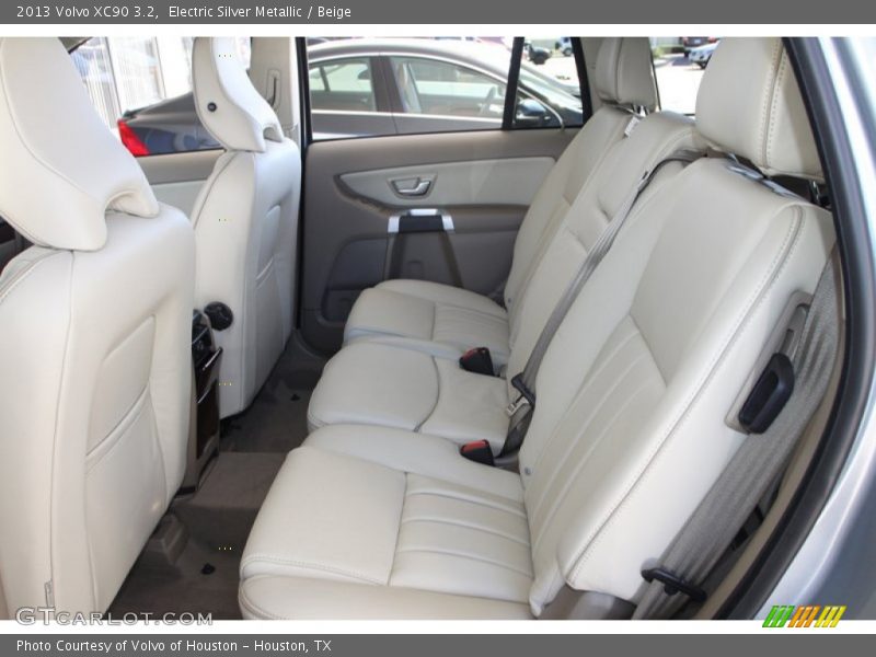 Electric Silver Metallic / Beige 2013 Volvo XC90 3.2