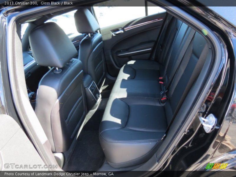 Gloss Black / Black 2013 Chrysler 300