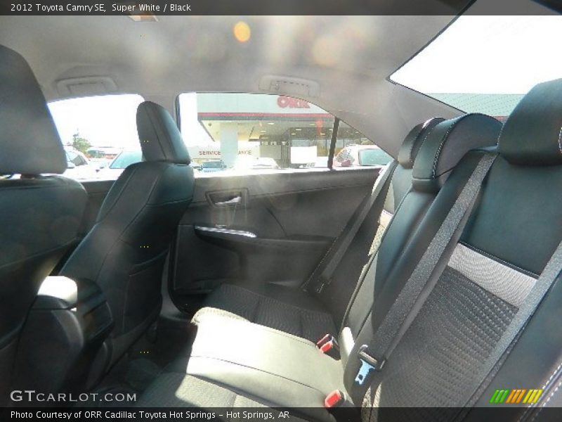 Super White / Black 2012 Toyota Camry SE