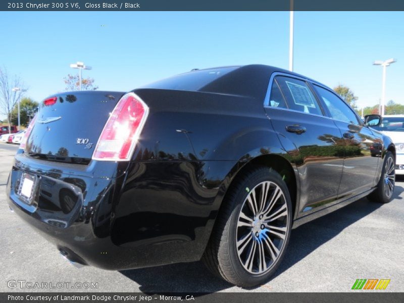 Gloss Black / Black 2013 Chrysler 300 S V6