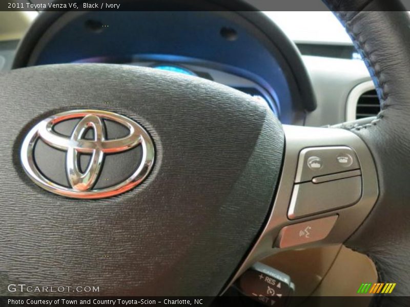 Black / Ivory 2011 Toyota Venza V6