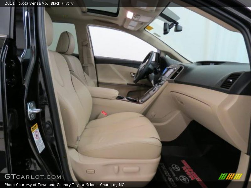 Black / Ivory 2011 Toyota Venza V6