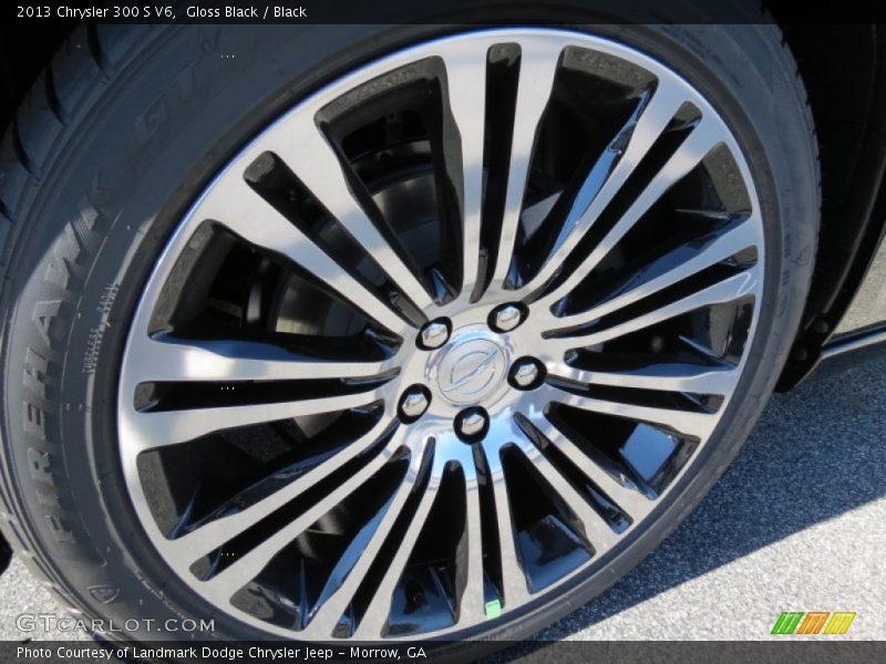  2013 300 S V6 Wheel