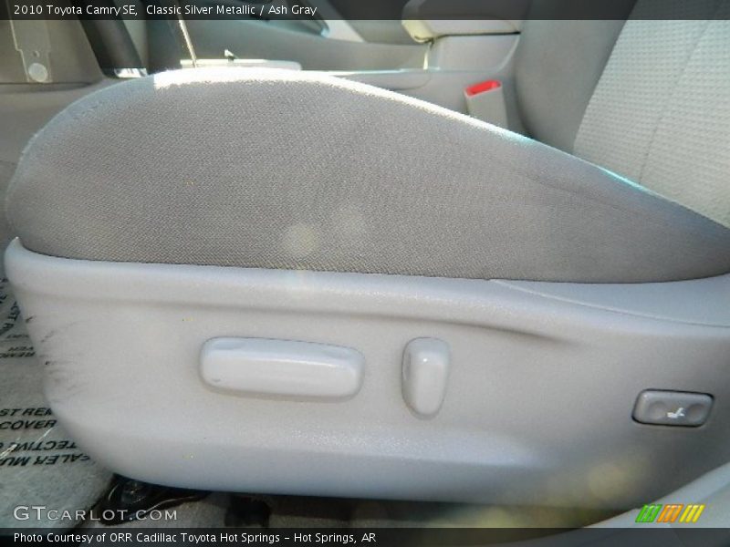 Classic Silver Metallic / Ash Gray 2010 Toyota Camry SE