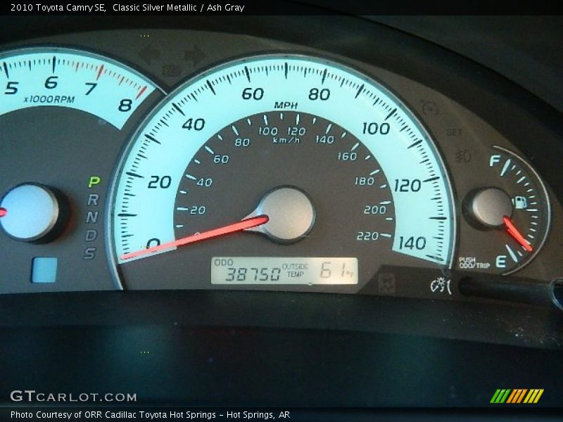 Classic Silver Metallic / Ash Gray 2010 Toyota Camry SE