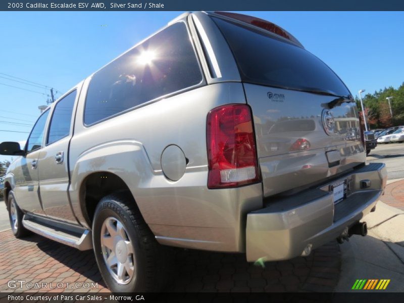 Silver Sand / Shale 2003 Cadillac Escalade ESV AWD