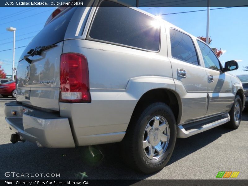 Quicksilver / Shale 2005 Cadillac Escalade
