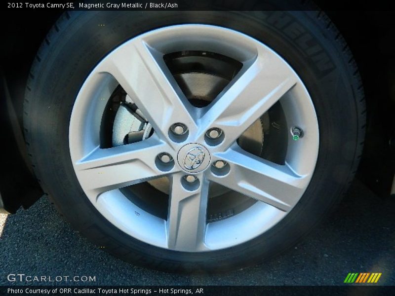 Magnetic Gray Metallic / Black/Ash 2012 Toyota Camry SE