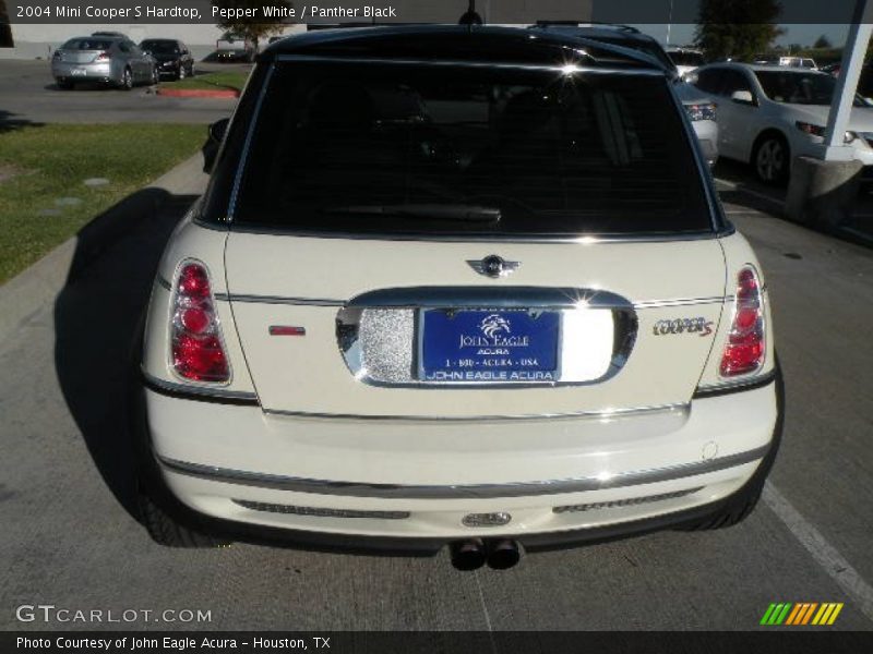Pepper White / Panther Black 2004 Mini Cooper S Hardtop