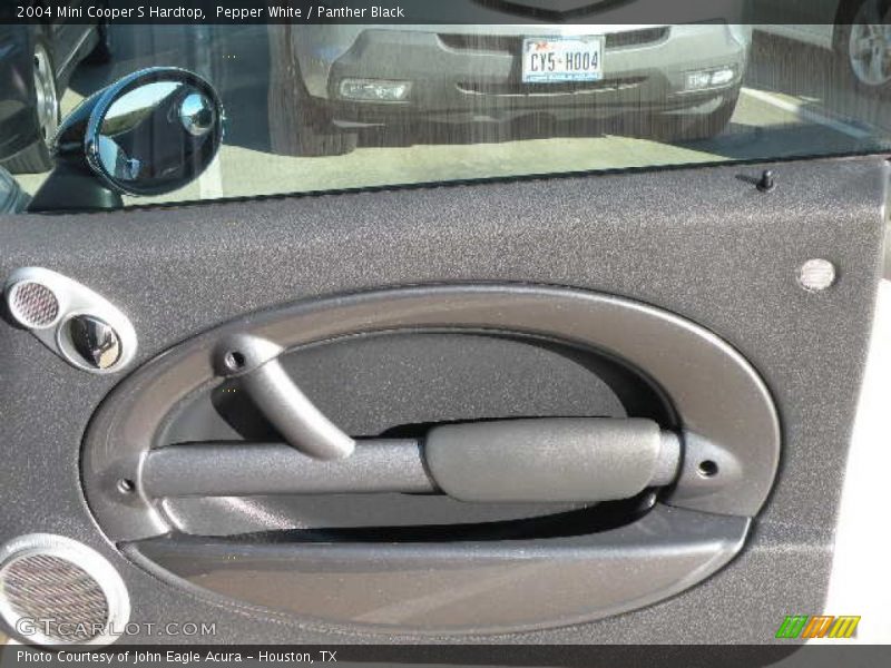 Pepper White / Panther Black 2004 Mini Cooper S Hardtop