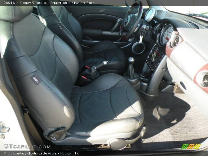 Pepper White / Panther Black 2004 Mini Cooper S Hardtop