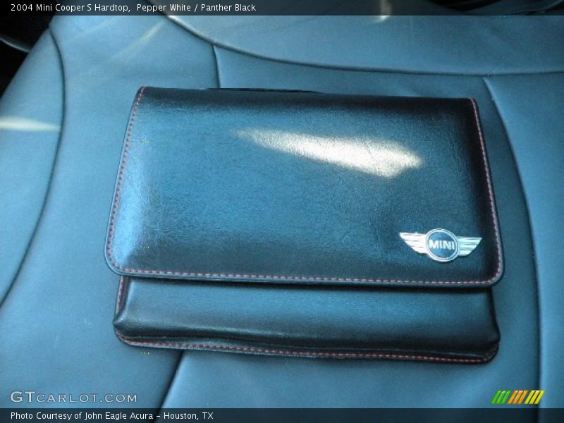 Pepper White / Panther Black 2004 Mini Cooper S Hardtop