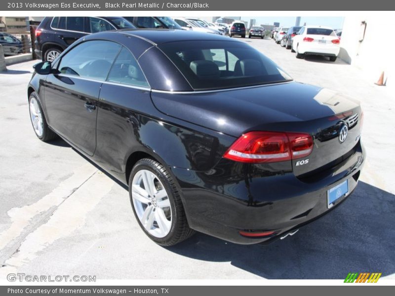 Black Pearl Metallic / Charcoal/Black 2013 Volkswagen Eos Executive