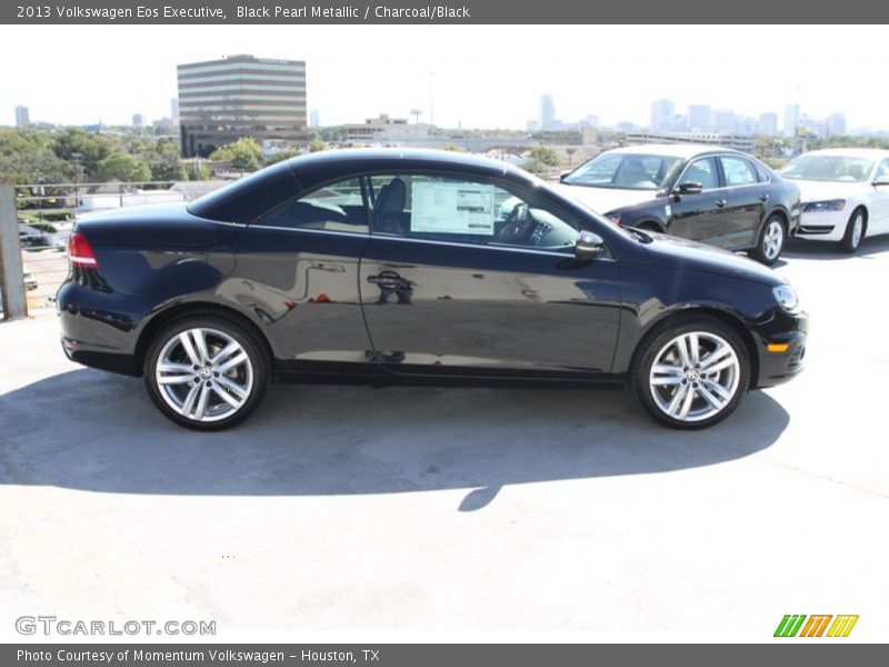 Black Pearl Metallic / Charcoal/Black 2013 Volkswagen Eos Executive