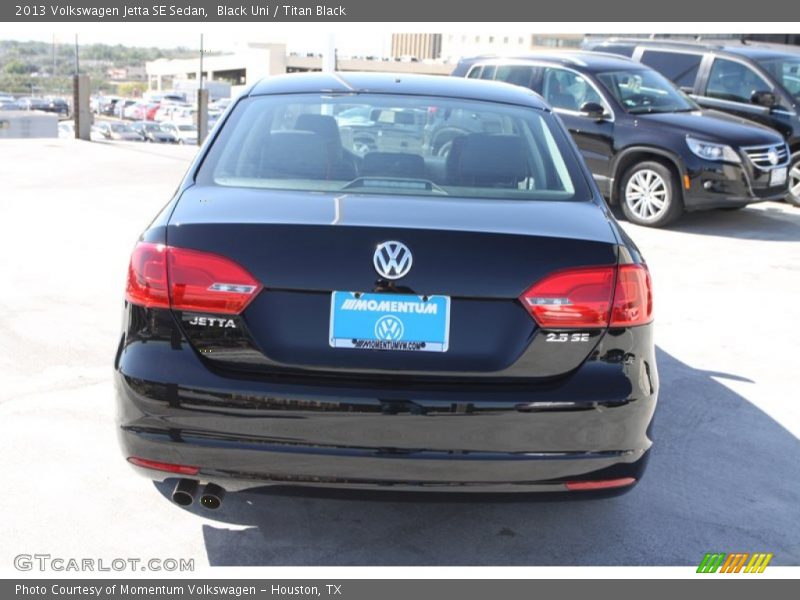 Black Uni / Titan Black 2013 Volkswagen Jetta SE Sedan