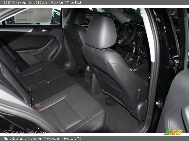 Black Uni / Titan Black 2013 Volkswagen Jetta SE Sedan