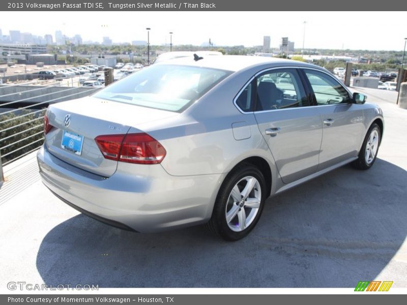 Tungsten Silver Metallic / Titan Black 2013 Volkswagen Passat TDI SE
