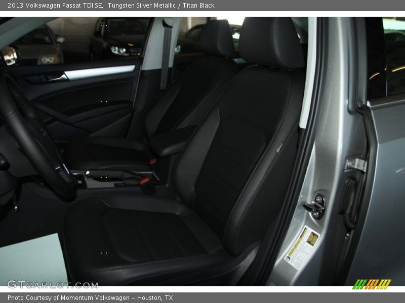 Tungsten Silver Metallic / Titan Black 2013 Volkswagen Passat TDI SE