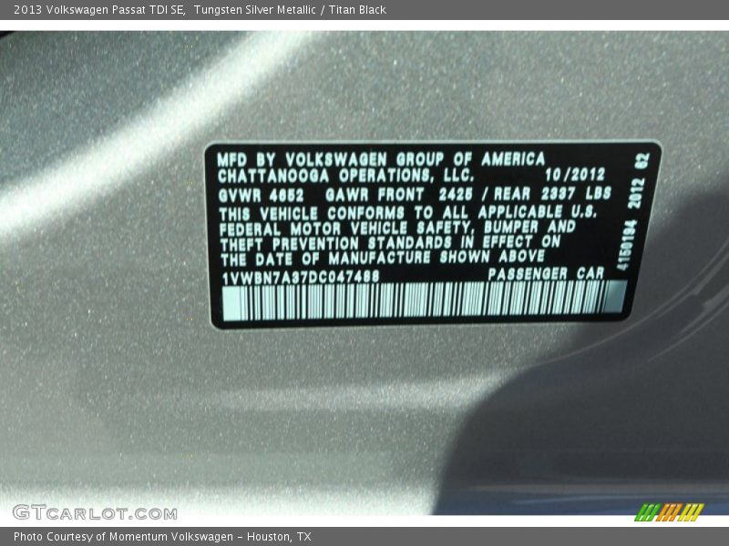 Tungsten Silver Metallic / Titan Black 2013 Volkswagen Passat TDI SE