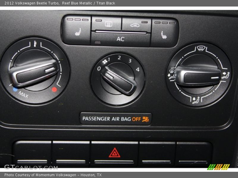 Reef Blue Metallic / Titan Black 2012 Volkswagen Beetle Turbo