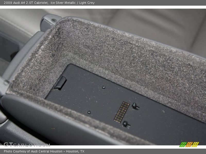 Ice Silver Metallic / Light Grey 2009 Audi A4 2.0T Cabriolet