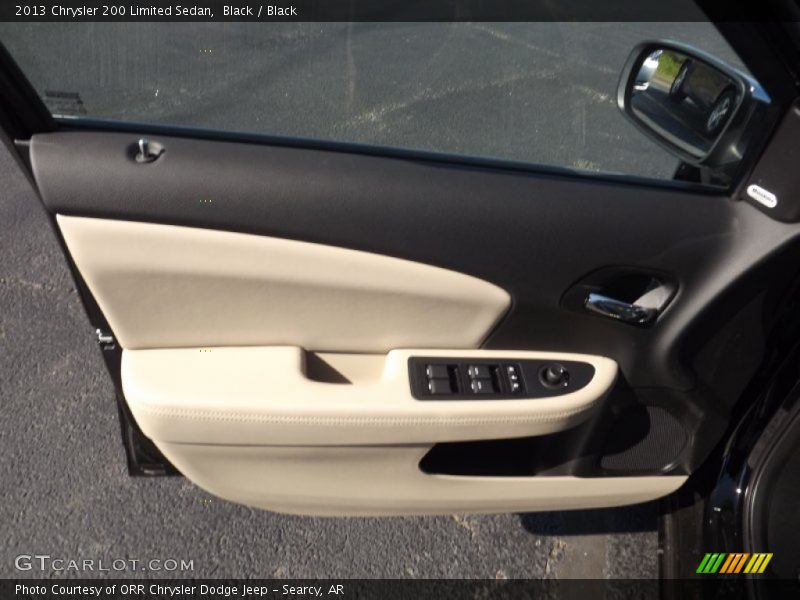 Black / Black 2013 Chrysler 200 Limited Sedan