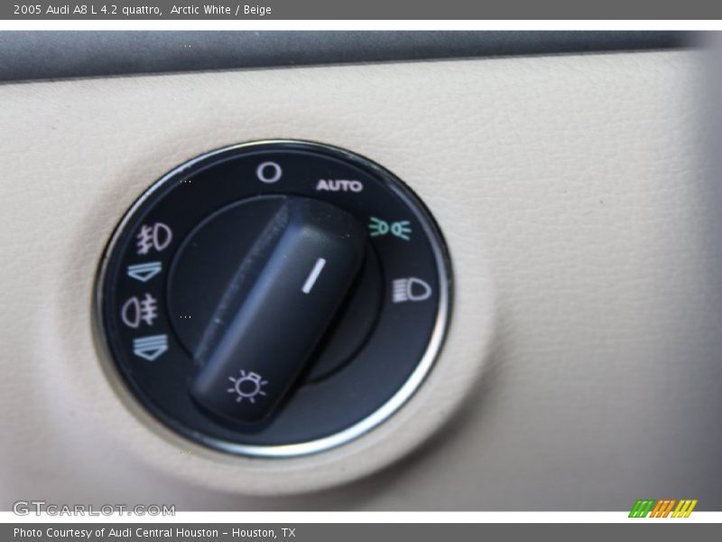 Arctic White / Beige 2005 Audi A8 L 4.2 quattro