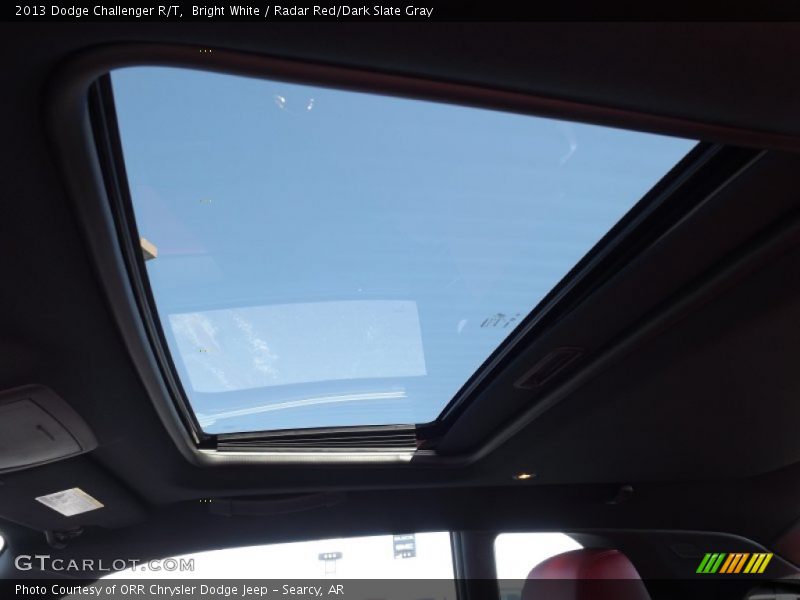 Bright White / Radar Red/Dark Slate Gray 2013 Dodge Challenger R/T