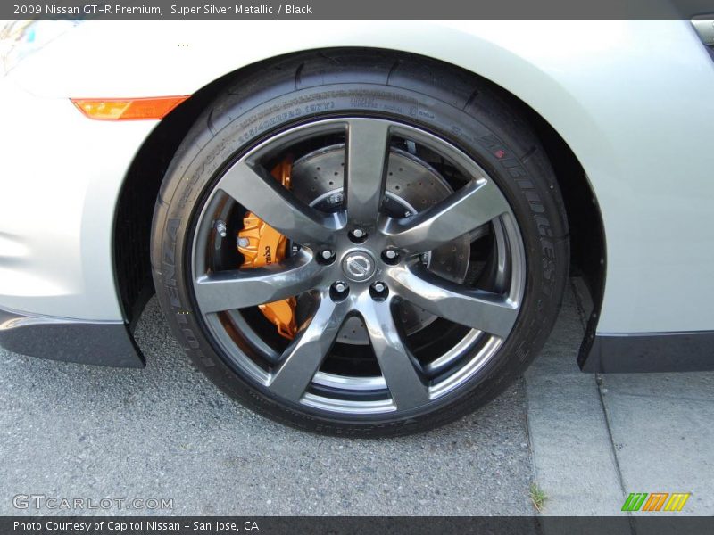 Super Silver Metallic / Black 2009 Nissan GT-R Premium