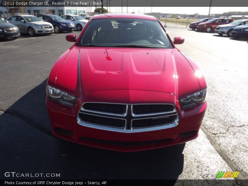 Redline 3 Coat Pearl / Black 2013 Dodge Charger SE