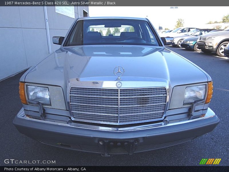 Astro Silver Metallic / Black 1987 Mercedes-Benz S Class 420 SEL