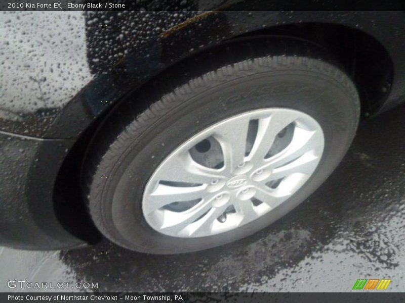 Ebony Black / Stone 2010 Kia Forte EX