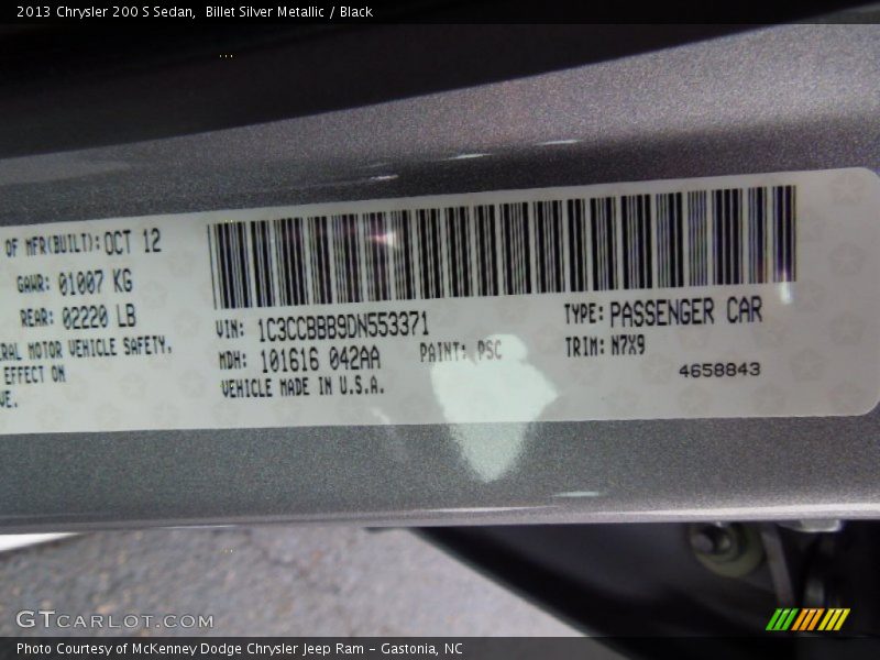 Billet Silver Metallic / Black 2013 Chrysler 200 S Sedan