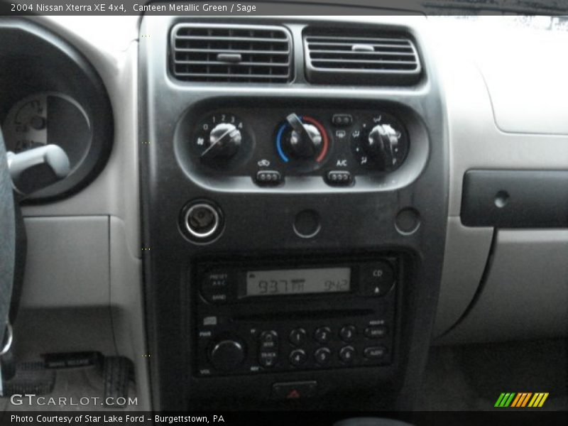 Canteen Metallic Green / Sage 2004 Nissan Xterra XE 4x4
