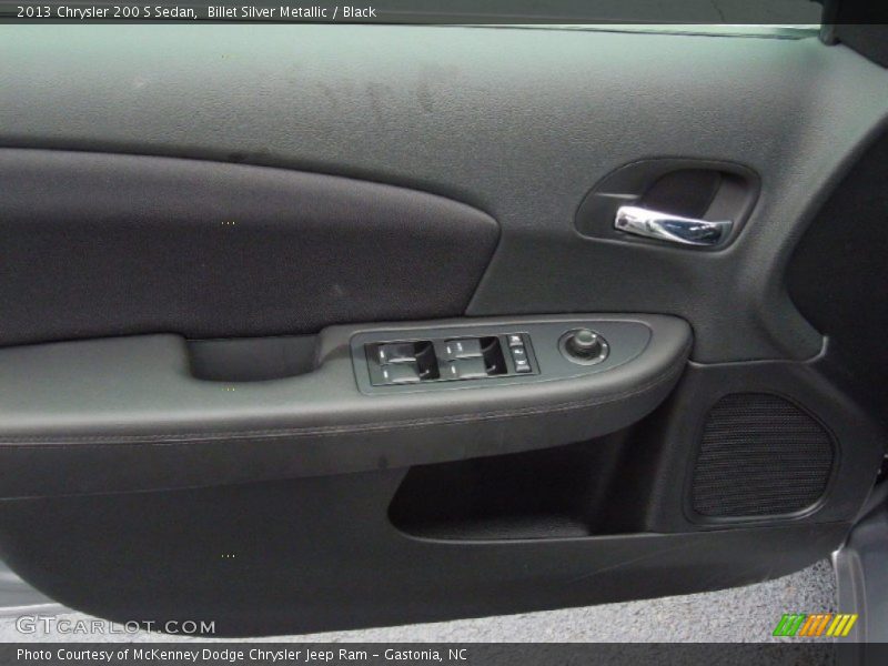 Billet Silver Metallic / Black 2013 Chrysler 200 S Sedan