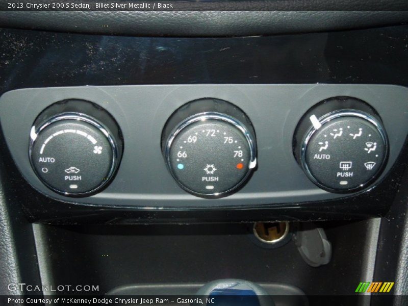 Billet Silver Metallic / Black 2013 Chrysler 200 S Sedan