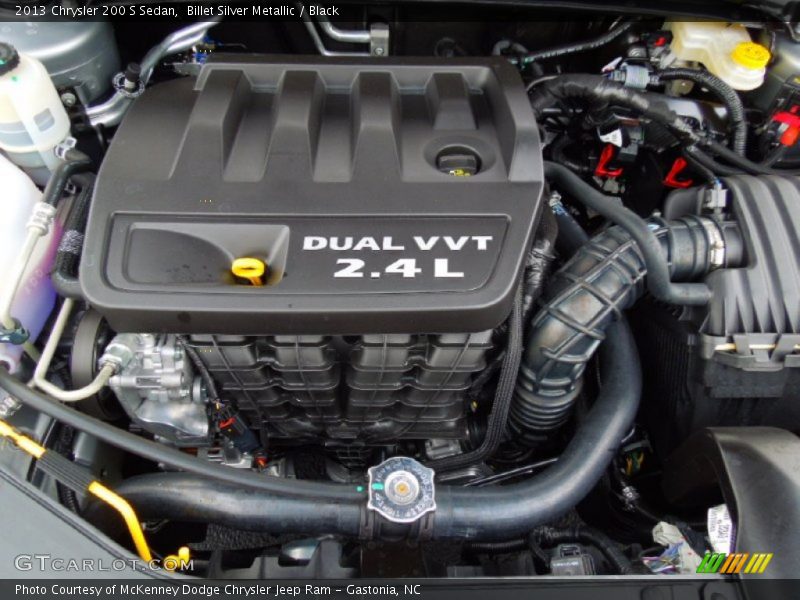 Billet Silver Metallic / Black 2013 Chrysler 200 S Sedan