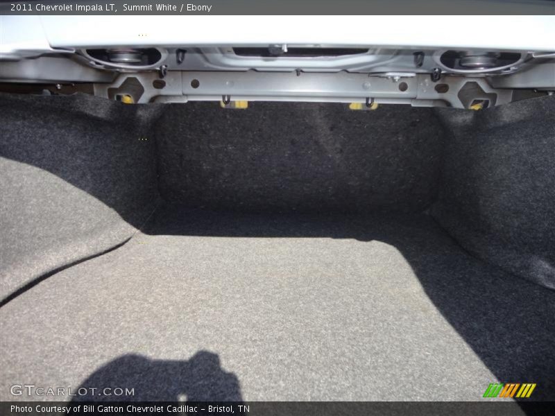 Summit White / Ebony 2011 Chevrolet Impala LT