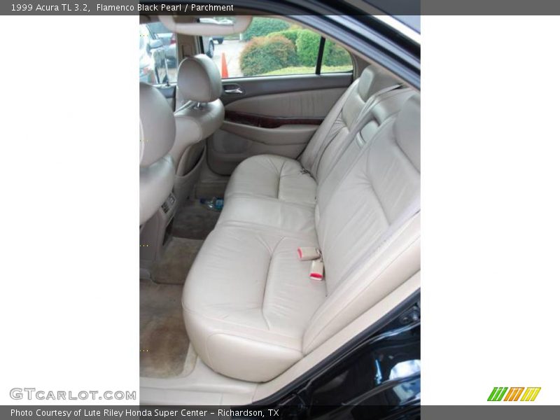 Flamenco Black Pearl / Parchment 1999 Acura TL 3.2
