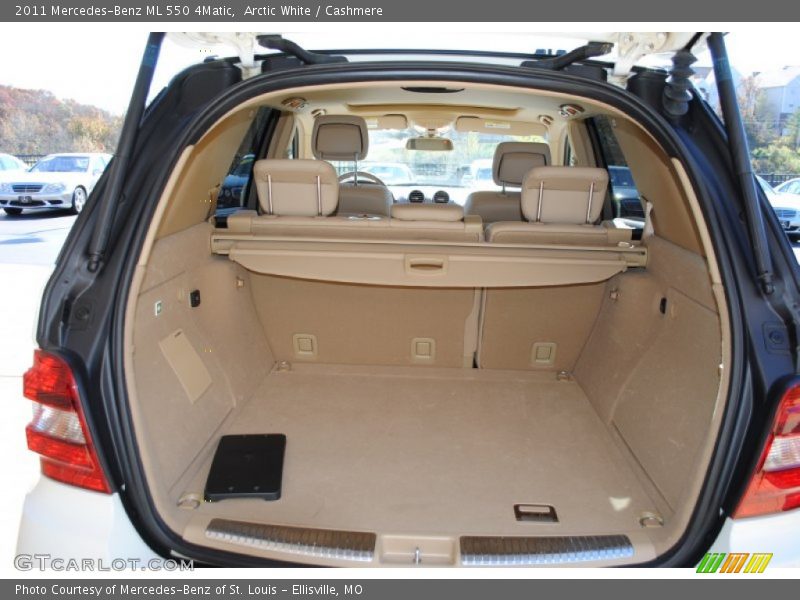 Arctic White / Cashmere 2011 Mercedes-Benz ML 550 4Matic