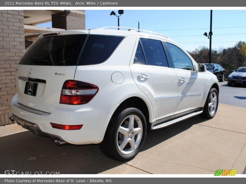 Arctic White / Cashmere 2011 Mercedes-Benz ML 550 4Matic