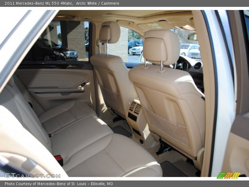 Arctic White / Cashmere 2011 Mercedes-Benz ML 550 4Matic