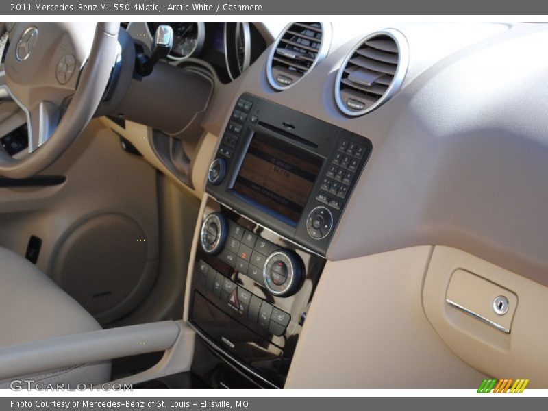 Arctic White / Cashmere 2011 Mercedes-Benz ML 550 4Matic
