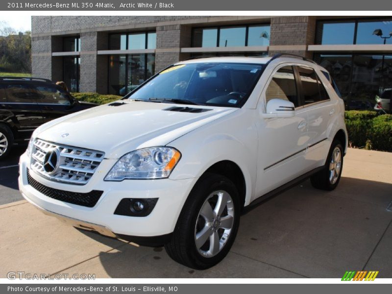 Arctic White / Black 2011 Mercedes-Benz ML 350 4Matic