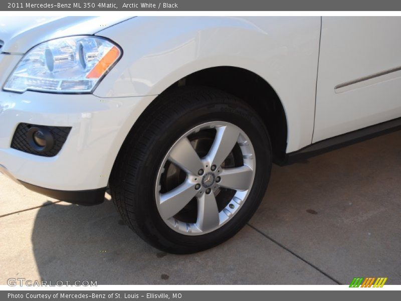 Arctic White / Black 2011 Mercedes-Benz ML 350 4Matic