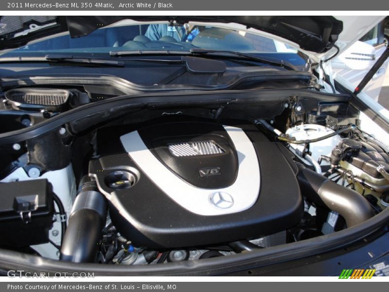 Arctic White / Black 2011 Mercedes-Benz ML 350 4Matic