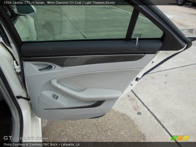 White Diamond Tri-Coat / Light Titanium/Ebony 2009 Cadillac CTS -V Sedan