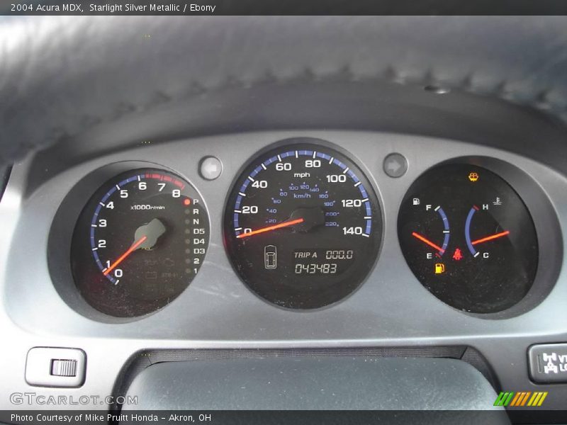 Starlight Silver Metallic / Ebony 2004 Acura MDX