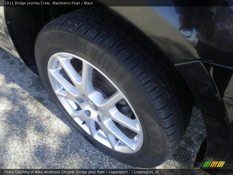 Blackberry Pearl / Black 2011 Dodge Journey Crew