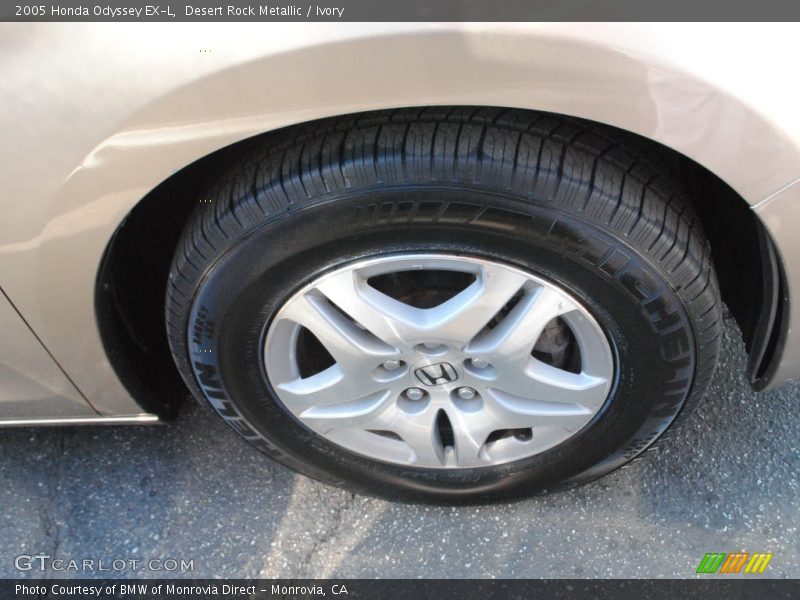 Desert Rock Metallic / Ivory 2005 Honda Odyssey EX-L